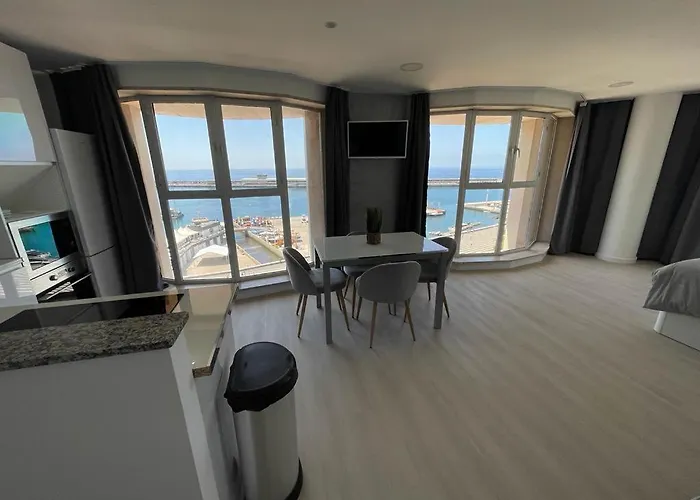 Апартаменты Center Marina View Silver *